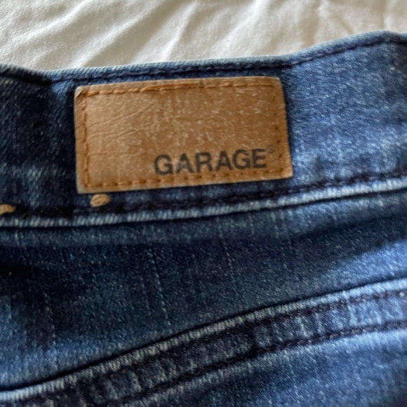 Garage Jean shorts size 00 - Picture 8 of 8